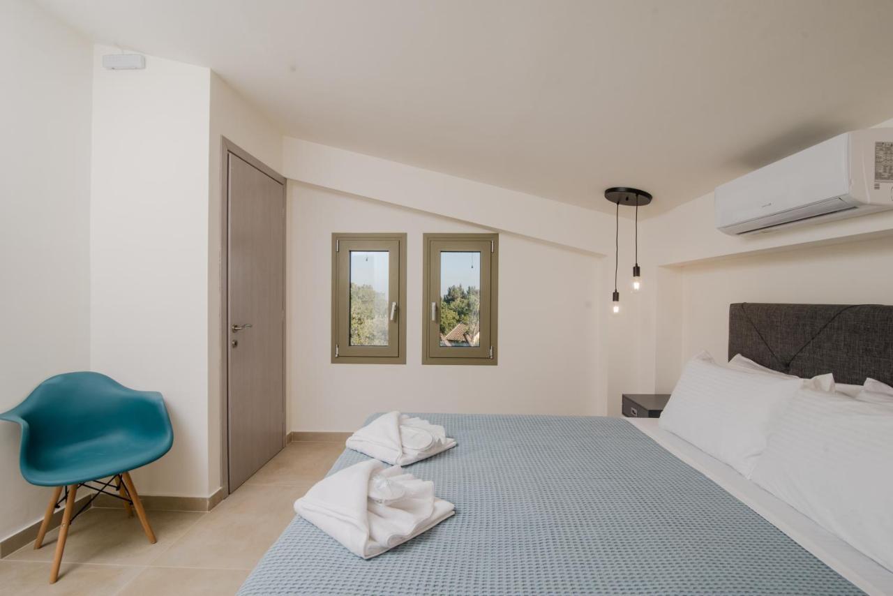 Skriperon Villas Epta Karpi Complex Of 7 Luxury Villas מראה חיצוני תמונה